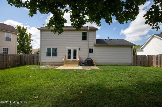 6709 Cassidy Cir, Louisville, KY 40229