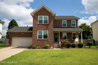 6709 Cassidy Cir, Louisville, KY 40229
