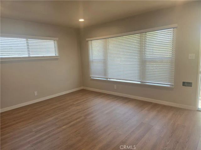 3652 E 17th St, Long Beach, CA 90804