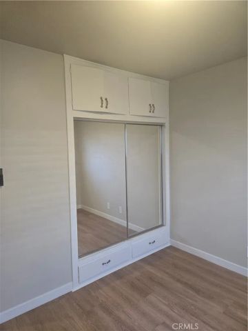 3652 E 17th St, Long Beach, CA 90804