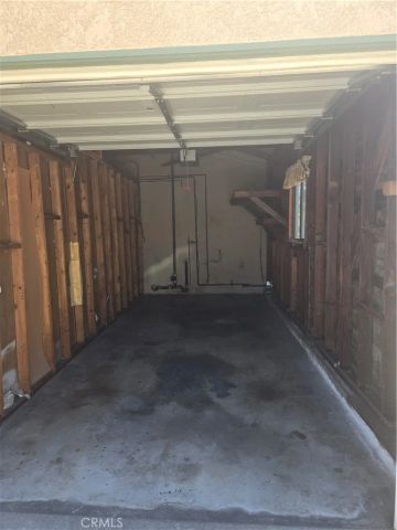 3652 E 17th St, Long Beach, CA 90804