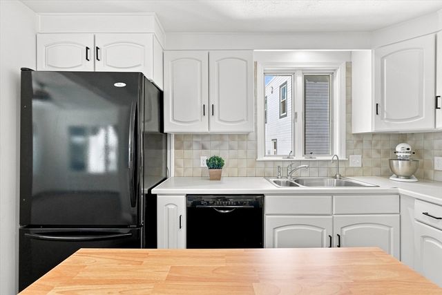 24 Carter Street, Woburn, MA 01801