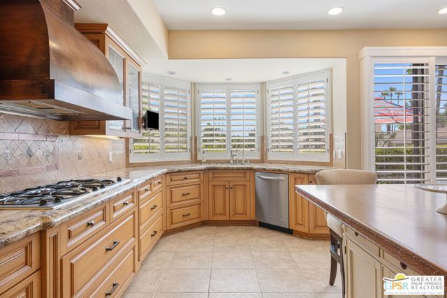818 Inverness Drive, Rancho Mirage, CA 92270