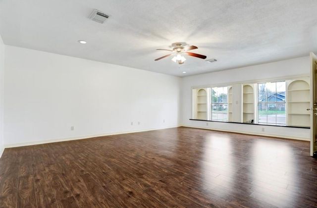 10207 Rambling Trail, Houston, TX 77089