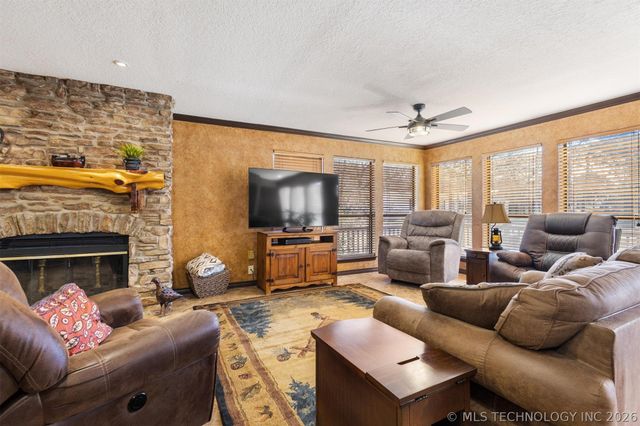 2443 Tiger, Kingston, OK 73439