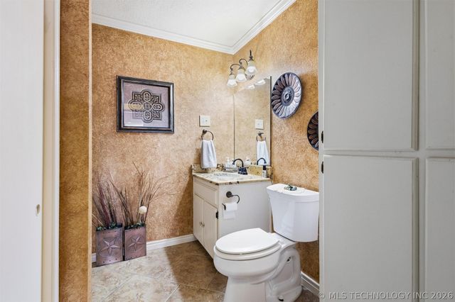 2443 Tiger, Kingston, OK 73439