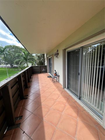 8335 SW 72nd Avenue 212D, Miami, FL 33143