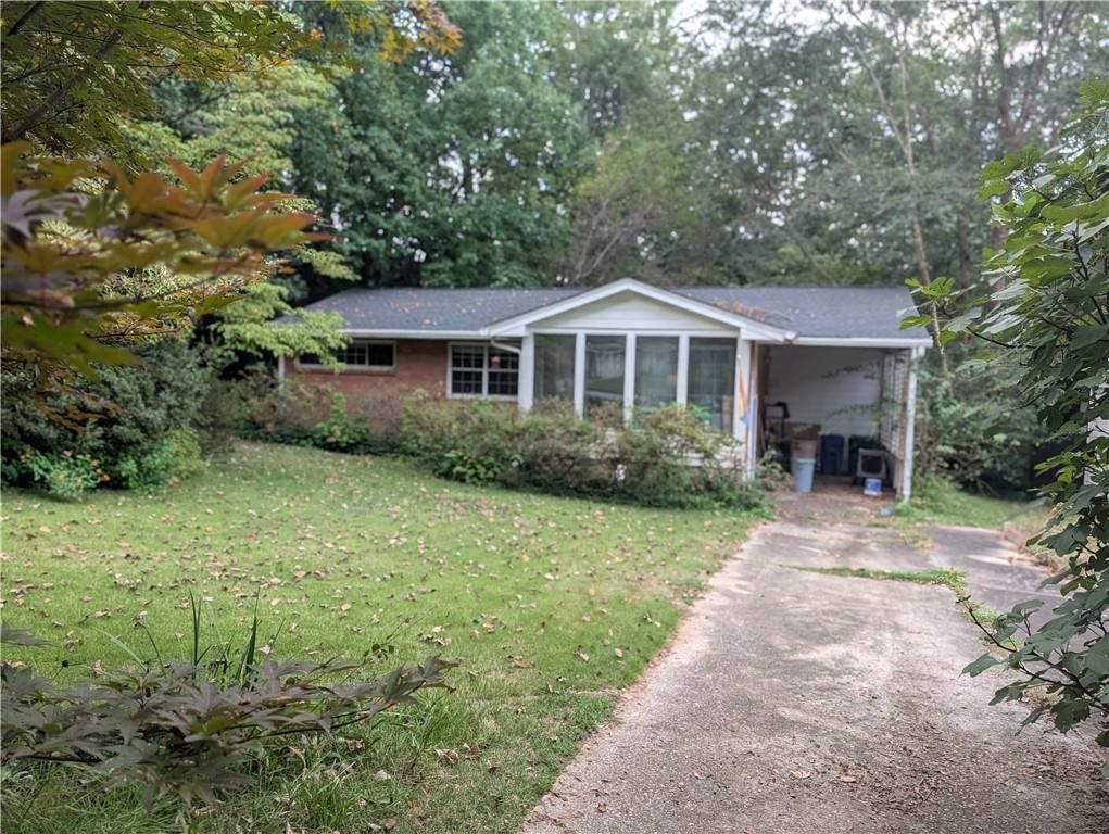 Image 1 of property listing at 3095 Francine Drive, Decatur, GA 30033