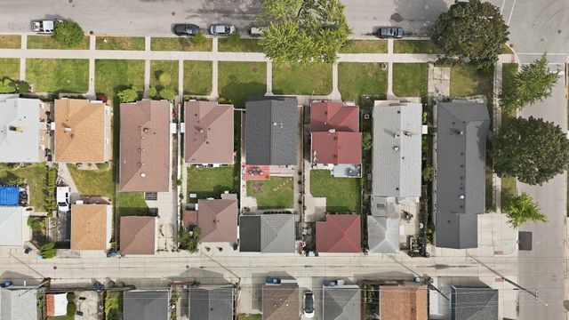 1710 N 14th Avenue, Melrose Park, IL 60160