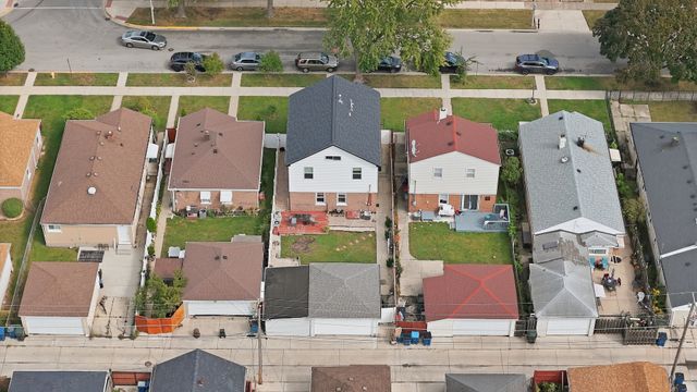1710 N 14th Avenue, Melrose Park, IL 60160