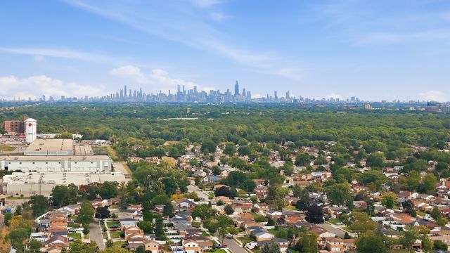 1710 N 14th Avenue, Melrose Park, IL 60160