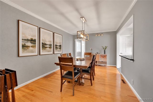 163 Taunton Place, Buffalo, NY 14216