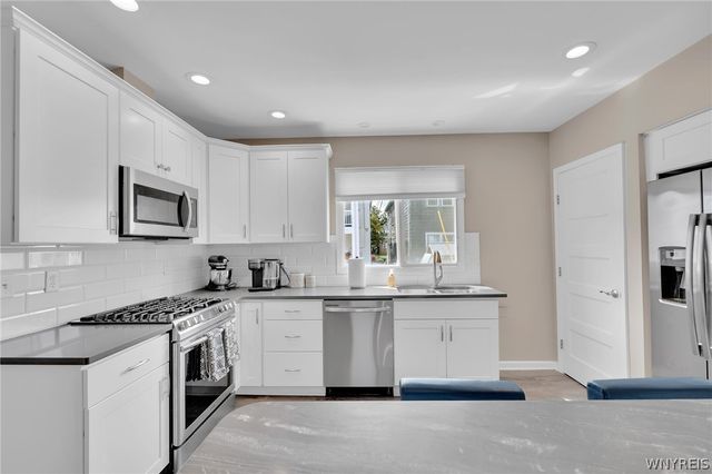163 Taunton Place, Buffalo, NY 14216