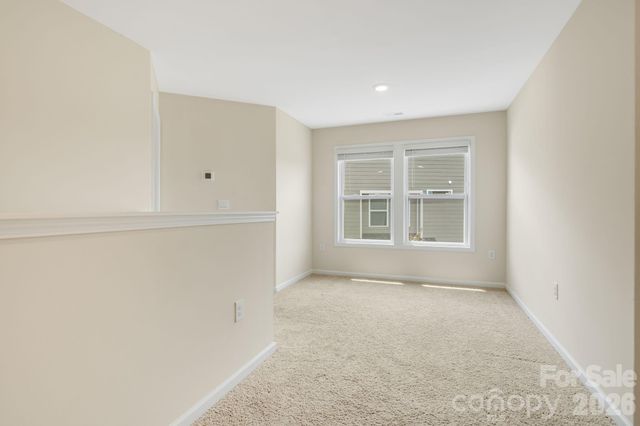 124 Creekview Road, Hendersonville, NC 28791