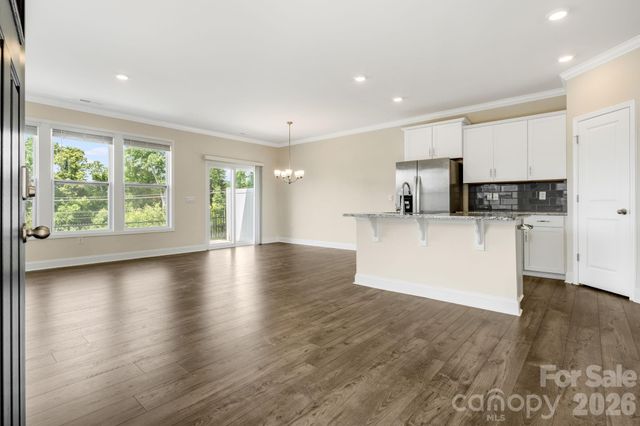 124 Creekview Road, Hendersonville, NC 28791