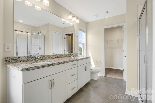 124 Creekview Road, Hendersonville, NC 28791