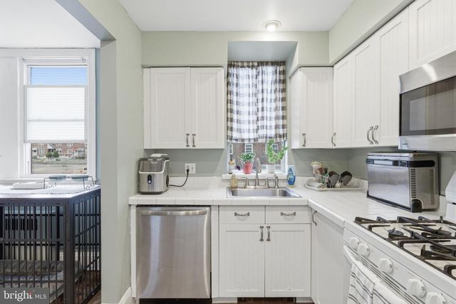 2905 KNORR ST, Philadelphia, PA 19149