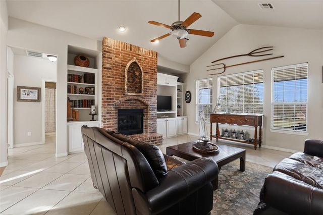 2109 Mulberry Lane, Newcastle, OK 73065