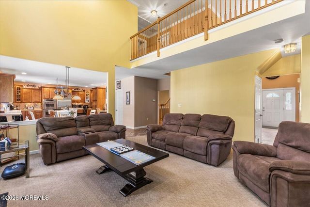 27 Fierro Avenue, Matawan, NJ 07747