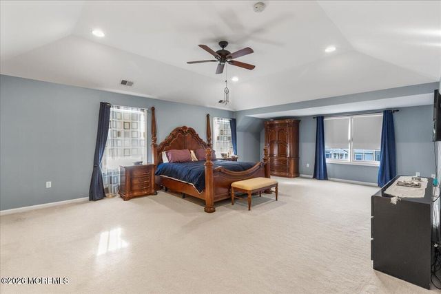 27 Fierro Avenue, Matawan, NJ 07747
