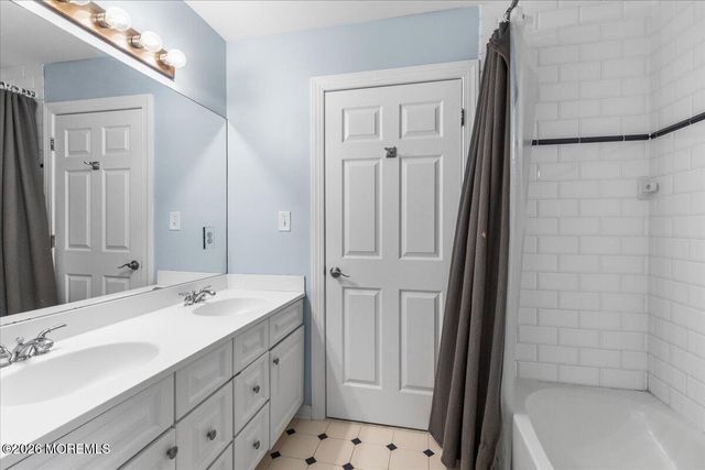 27 Fierro Avenue, Matawan, NJ 07747