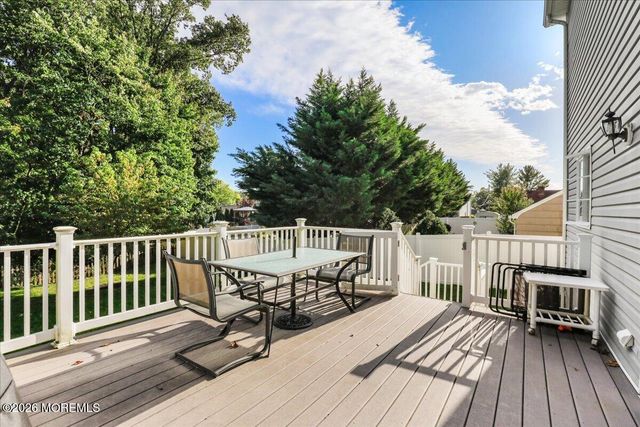 27 Fierro Avenue, Matawan, NJ 07747