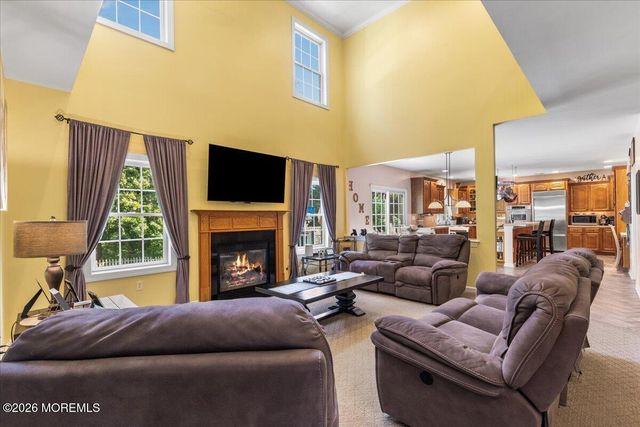 27 Fierro Avenue, Matawan, NJ 07747