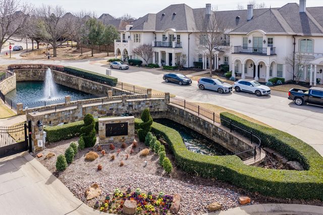 1612 Pecan Crossing Drive, Colleyville, TX 76034