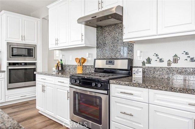 34926 Heartland Lane, Murrieta, CA 92563