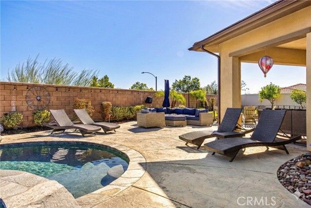 34926 Heartland Lane, Murrieta, CA 92563