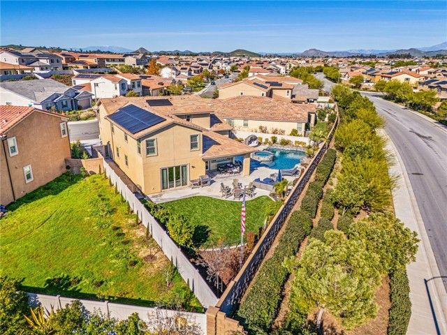 34926 Heartland Lane, Murrieta, CA 92563