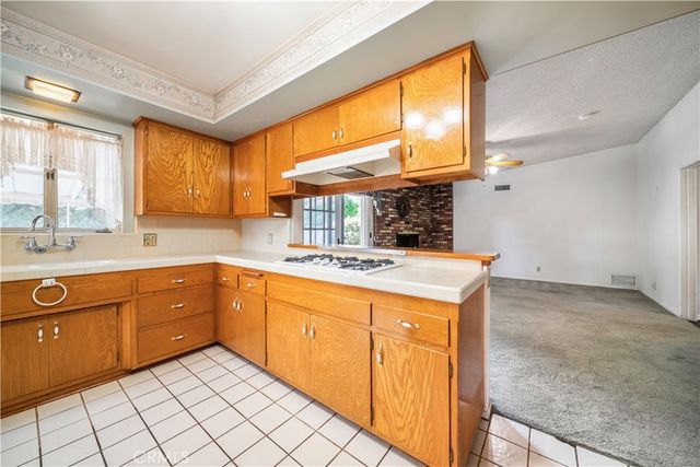 10339 Maybrook, Whittier, CA 90603