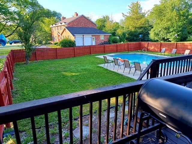 20835 LONDON Drive, Olympia Fields, IL 60461
