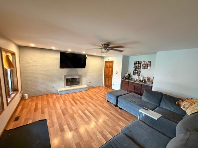 20835 LONDON Drive, Olympia Fields, IL 60461