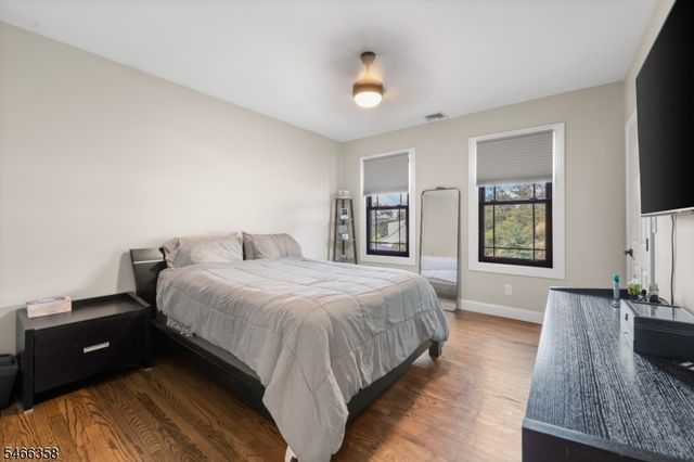 2 Wilson Ave, Woodland Park, NJ 07424