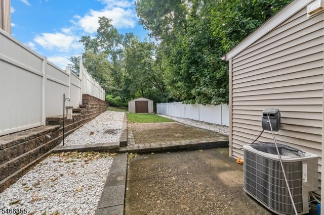 2 Wilson Ave, Woodland Park, NJ 07424