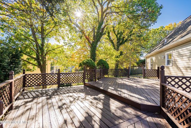 1432 Weeping Willow Court, Toms River, NJ 08753