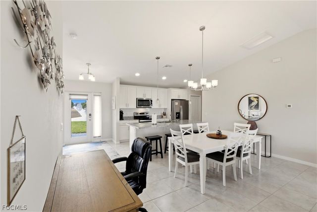 2114 NW 6th PL, Cape Coral, FL 33993