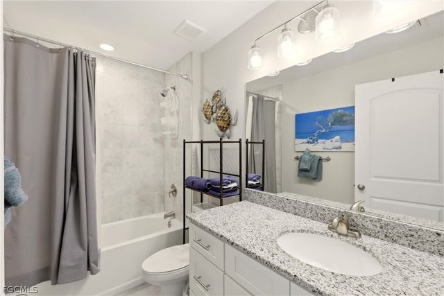 2114 NW 6th PL, Cape Coral, FL 33993