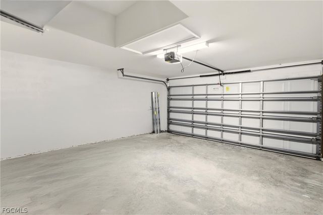 2114 NW 6th PL, Cape Coral, FL 33993