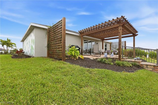 2114 NW 6th PL, Cape Coral, FL 33993