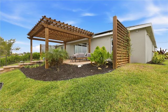 2114 NW 6th PL, Cape Coral, FL 33993