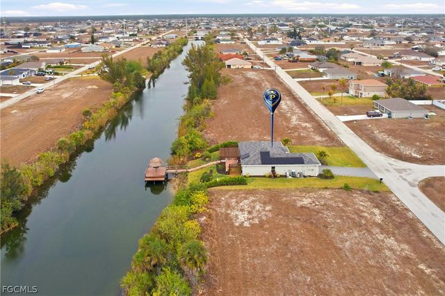 2114 NW 6th PL, Cape Coral, FL 33993