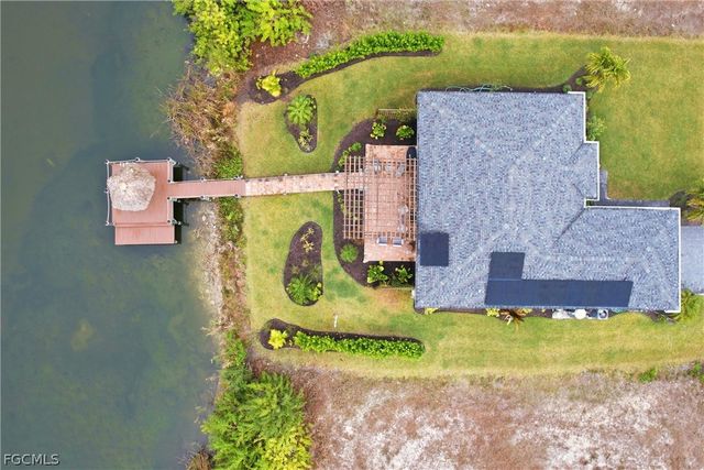 2114 NW 6th PL, Cape Coral, FL 33993