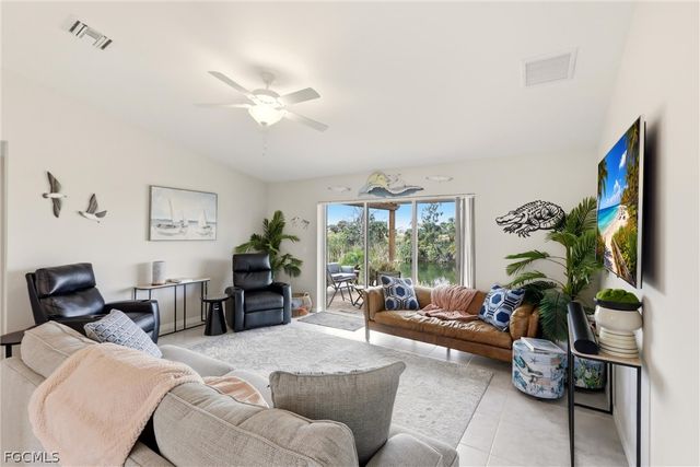 2114 NW 6th PL, Cape Coral, FL 33993