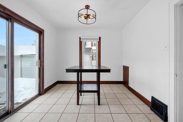 1517 FARLIN STREET, Green Bay, WI 54302