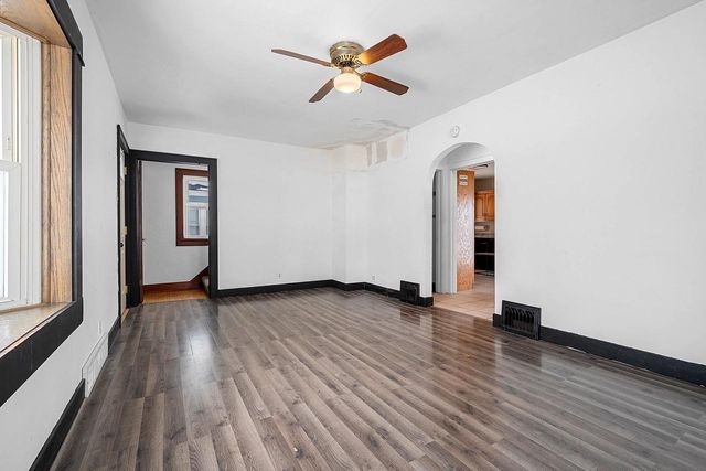 1517 FARLIN STREET, Green Bay, WI 54302