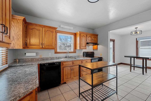 1517 FARLIN STREET, Green Bay, WI 54302