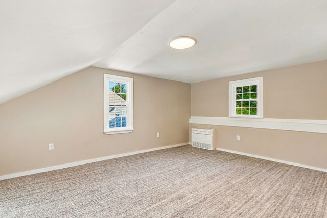 164 Central St, Auburn, MA 01501