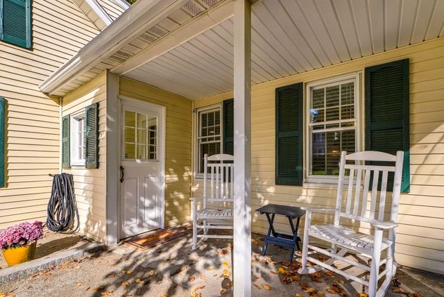 164 Central St, Auburn, MA 01501